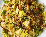 A picture of step 5 of Egg Fried Rice.