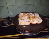 A picture of step 4 of Mumbai special pav bhaji.