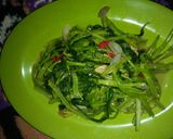Foto langkah ke 7 dari resep Cah Kangkung Terasi Simple.