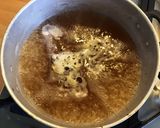 Une image de l'étape 2 de Pommes au sirop et épices.