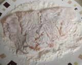 Foto del paso 5 de la receta: Milanesas de pollo, rellenas de salsa bechamel y jamón 🤩