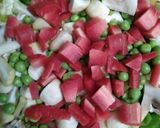 A picture of step 4 of Veg Schezwan Fried Rice.