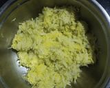A picture of step 1 of Aam Chunda - Gujarati Mango Chunda.
