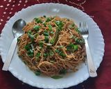 A picture of step 8 of Veg hakka noodles.