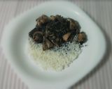 Foto del paso 5 de la receta Chipirones en su tinta con arroz blanco
