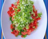 Foto del paso 3 de la receta: Ensalada fría gazpacha de picadillo de pulpos