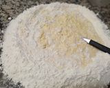 Foto del paso 2 de la receta: Ensaimada con manteca