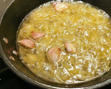Foto del paso 2 de la receta: Hígado de ternera encebollado con Puré de patata