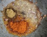 Gambar langkah 3 resipi Telur Rebus Masak KarKur (Kari Kurma).