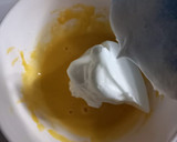 Foto langkah ke 3 dari resep 5).Souffle Pancake 1 Butir Telur No Mixer.