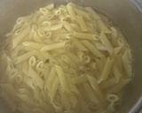 Foto del paso 2 de la receta: 629. Pennes con salsa de cuatro quesos y salsa de trufa (principal pasta)