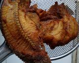 Foto langkah ke 5 dari resep Ikan mujair goreng sambal dabu2.