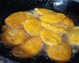 A picture of step 3 of Aloo ke Pakoray.