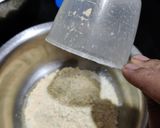 A picture of step 3 of Egg pakodas.
