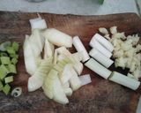 Foto langkah ke 1 dari resep Sup Telur.