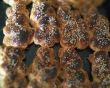 A picture of step 7 of Braided egg buns.