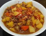 Foto langkah ke 4 dari resep Semur Daging Sapi Giling dan Kentang.
