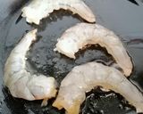 Foto del paso 5 de la receta: Ensalada de langostinos con vinagreta de lima y hierbabuena