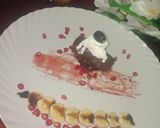 A picture of step 4 of Banana pomegranate Sandwich.
