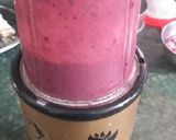 A picture of step 3 of Black plum {Jamun} smoothly.