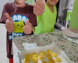 Foto langkah ke 7 dari resep Macaroon Cantik Oleh Ahsan Fathi (10 thn dan 8 thn).