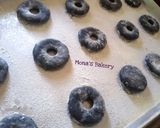 Foto langkah ke 4 dari resep "Black doughnut" wcc sprinkle.