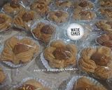 Foto langkah ke 4 dari resep Pastry Bunga isi kacang.