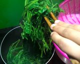 Hình bước làm 1 của món Rau muống xào tỏi 😝
