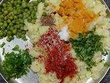 મીની સમોસા (Mini Samosa Recipe In Gujarati)