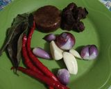 Foto langkah ke 1 dari resep Sayur kacang panjang asem manis.