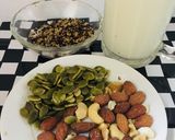Foto del paso 1 de la receta: Batido con mix de Frutas, mix de Quinua y Mix de frutos Secos!