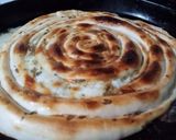 Foto del paso 5 de la receta: Arrolado de pascualina de lechuga, jamón y queso 🧀 😋
