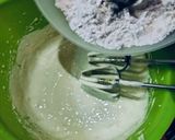 Foto langkah ke 3 dari resep Bolu matcha kukus.
