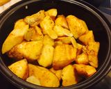Hình bước làm 5 của món Cá lóc phi lê kho riềng