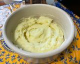 Une image de l'étape 9 de Purée de pommes de terre à l'ail et à la crème.