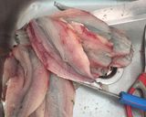 Hình bước làm 2 của món Bánh mì chả cá ThuNhà làm