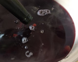Foto del paso 4 de la receta: Peras al vino tinto