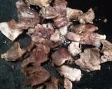 A picture of step 2 of Fry Mutton boti.