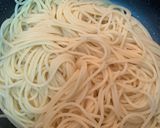 A picture of step 5 of Spaghetti with Salmon and Shrimp.