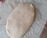 Foto del paso 3 de la receta: Desayuno de campeones 1.8 Huaraches redondos con huevo revuelto