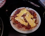 Foto del paso 4 de la receta: Tortipizza sencilla jamón serrano