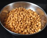 गोड शंकरपाळी (god shankarpali recipe in marathi) रेसिपी स्टेप 5 फोटो 