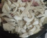Foto langkah ke 4 dari resep Tumis Daging Jamur.