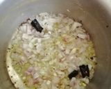 A picture of step 3 of Palak Dal fry.