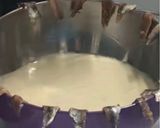 Foto del passaggio 4 della ricetta Crespelle di acciughe
