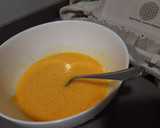 Foto del paso 4 de la receta: Tortilla de calabacín y boniato especiado