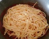 Foto del passaggio 6 della ricetta 🍝Linguine al sugo di vongole e pomodoro 🍅