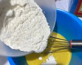 Foto langkah ke 2 dari resep Bolu Pisang Topping Keju.