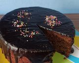 Foto langkah ke 7 dari resep Banana Choco Cake Birthday.