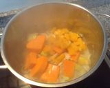 Foto del paso 6 de la receta Crema de calabaza y zanahorias sin patata